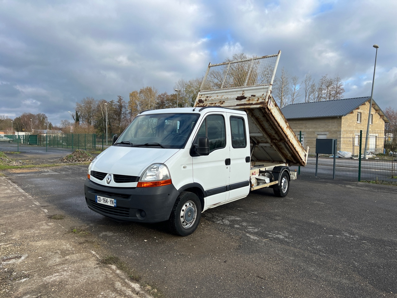 RENAULT Master Benne Double cabine DCi 120 7 Places - 덤프 밴 : 사진 1 RENAULT Master Benne Double cabine DCi 120 7 Places - 덤프 밴 : 사진 1