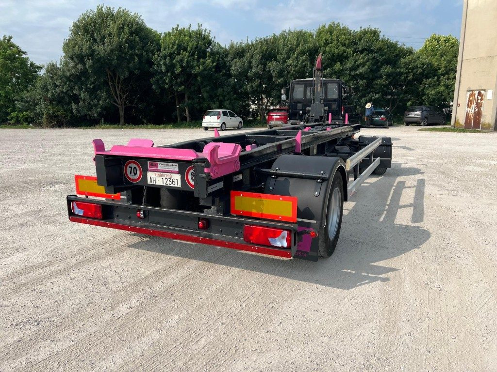 ATLAS RIMORCHIO ATLAS SCARRABILE - 롤오프/ 스킵 트레일러 : 사진 3 ATLAS RIMORCHIO ATLAS SCARRABILE - 롤오프/ 스킵 트레일러 : 사진 3