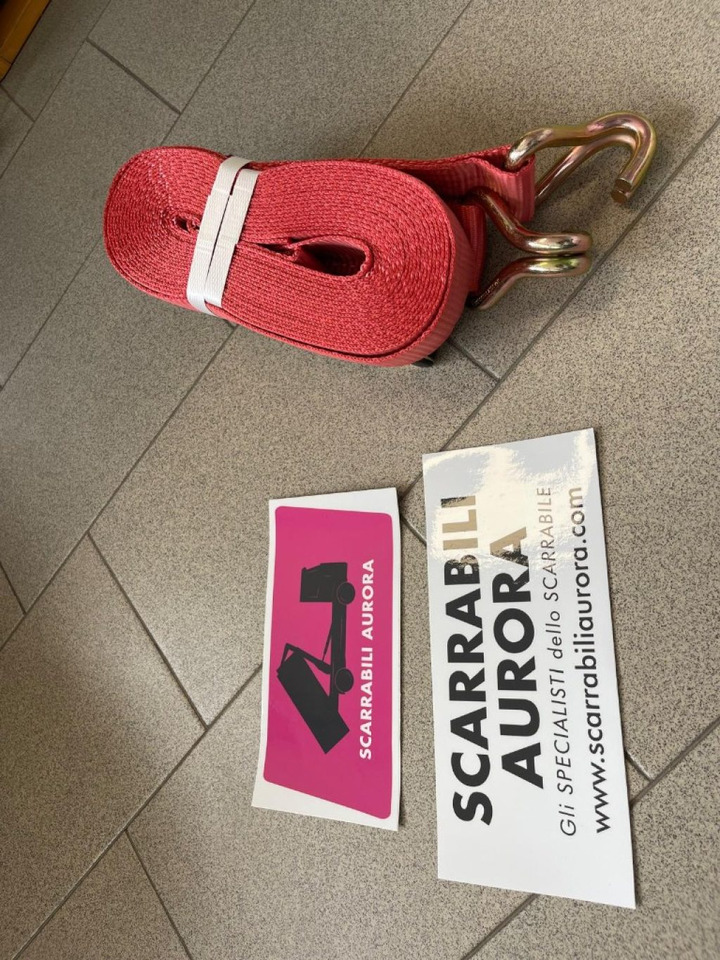 CINGHIA NUOVA PER SOLLEVAMENTO CARICHI PESANTI - 자재 취급 장비 : 사진 2 CINGHIA NUOVA PER SOLLEVAMENTO CARICHI PESANTI - 자재 취급 장비 : 사진 2