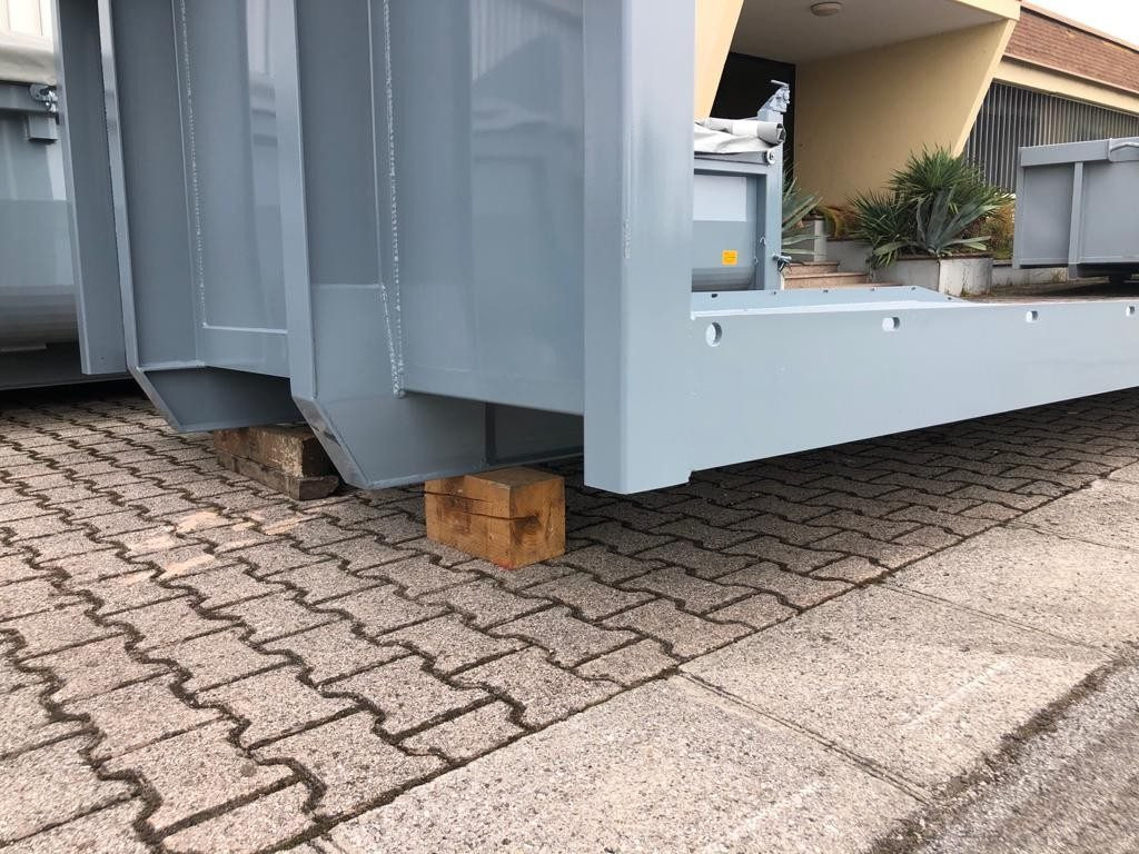 CONTAINER NUOVO A PIANALE SENZA SPONDE - 롤오프 컨테이너 : 사진 4 CONTAINER NUOVO A PIANALE SENZA SPONDE - 롤오프 컨테이너 : 사진 4