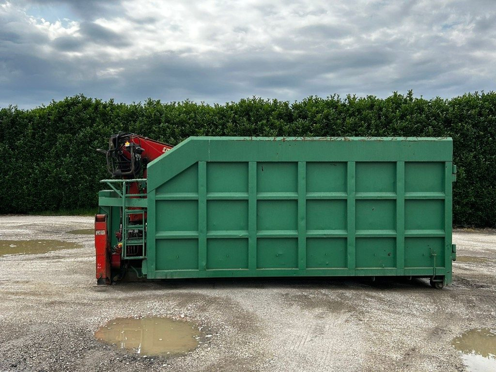 CONTAINER SCARRABILE USATO A CIELO APERTO + GRU - 롤오프 컨테이너 : 사진 3 CONTAINER SCARRABILE USATO A CIELO APERTO + GRU - 롤오프 컨테이너 : 사진 3