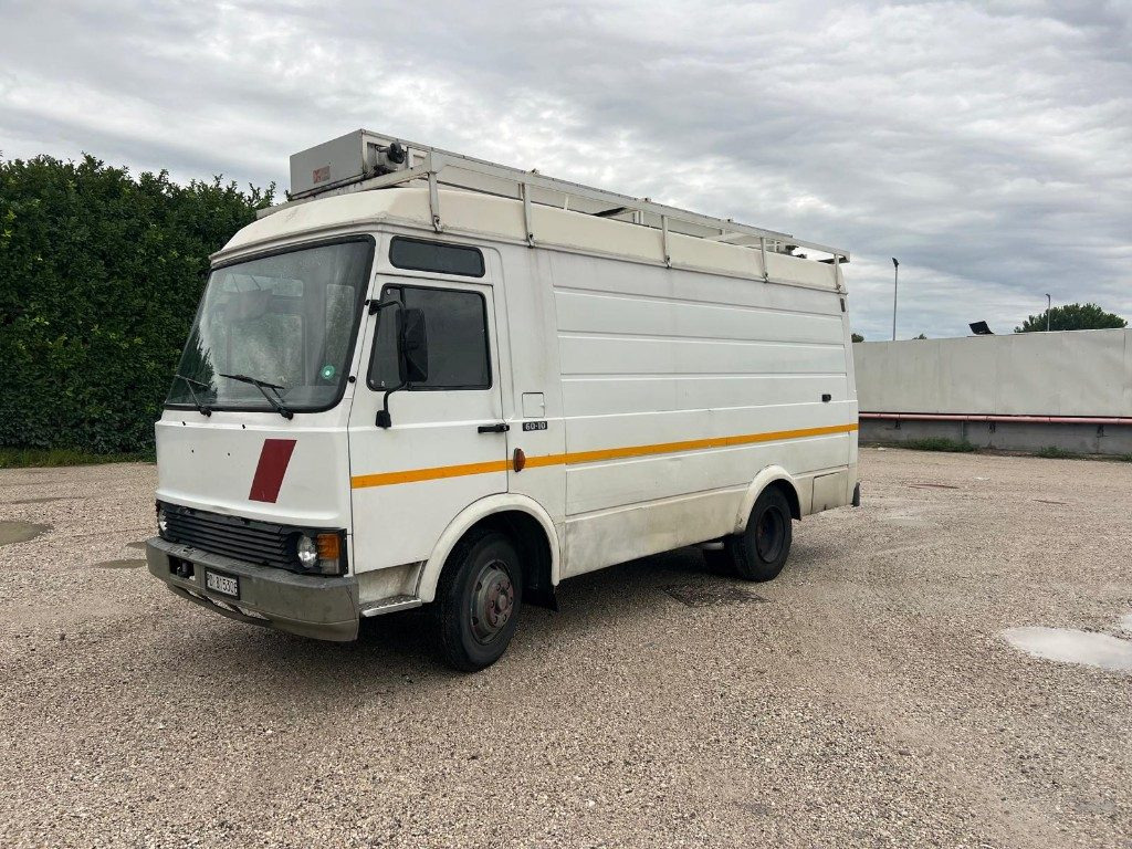 FIAT 60 10 - 패널 밴 : 사진 1 FIAT 60 10 - 패널 밴 : 사진 1