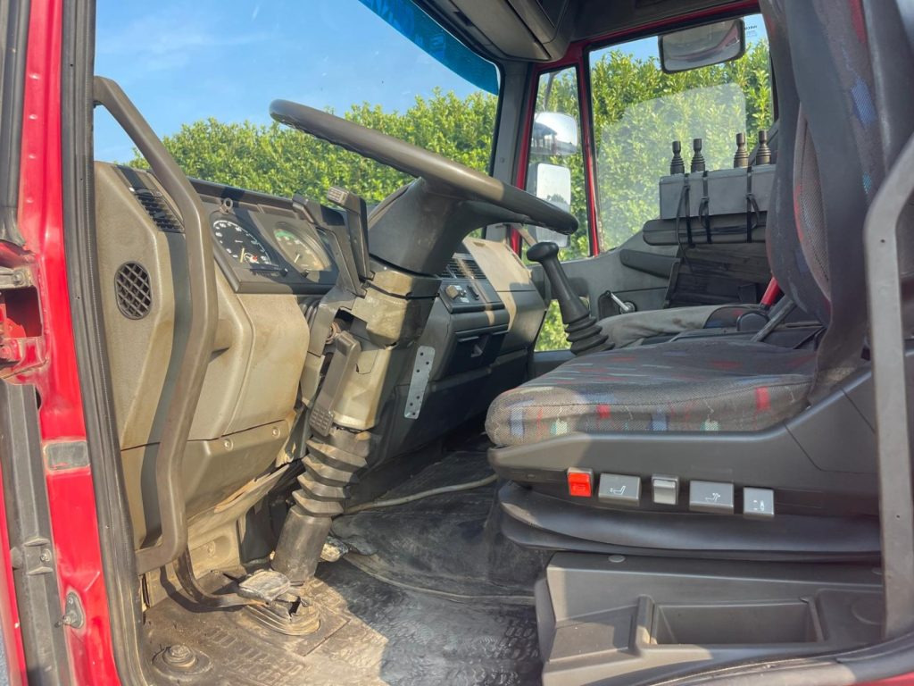 FIAT IVECO EUROCARGO 150E23 - 후크 리프트 트럭 : 사진 3 FIAT IVECO EUROCARGO 150E23 - 후크 리프트 트럭 : 사진 3
