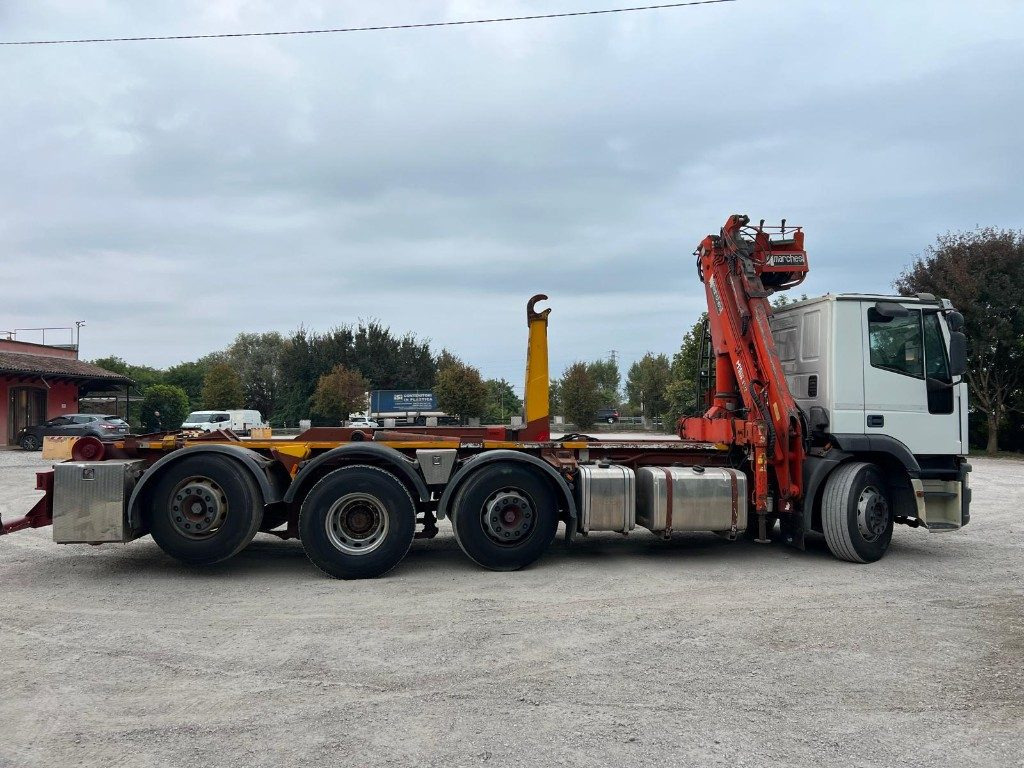 IVECO 260E43 EUROTECH USATO SCARRABILE CON GRU - 후크 리프트 트럭 : 사진 4 IVECO 260E43 EUROTECH USATO SCARRABILE CON GRU - 후크 리프트 트럭 : 사진 4