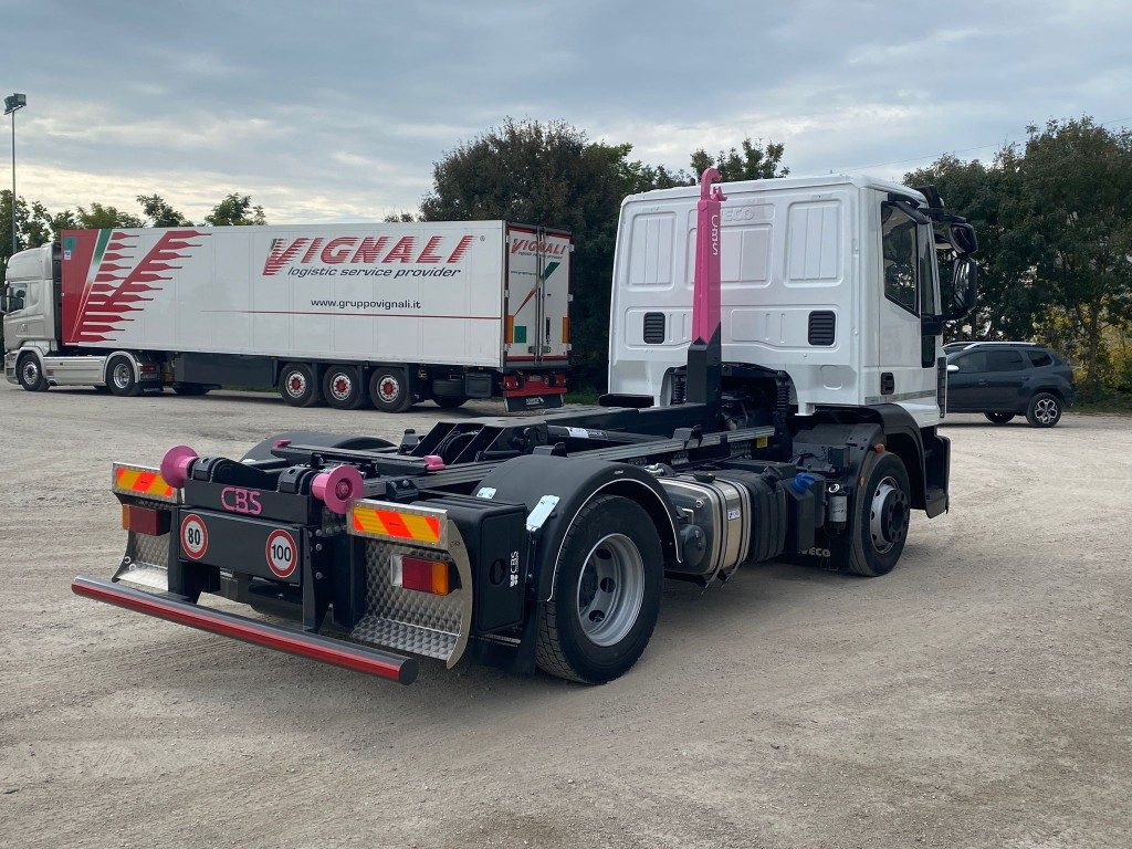 IVECO EUROCARGO 120E25 SCARRABILE - 후크 리프트 트럭 : 사진 4 IVECO EUROCARGO 120E25 SCARRABILE - 후크 리프트 트럭 : 사진 4