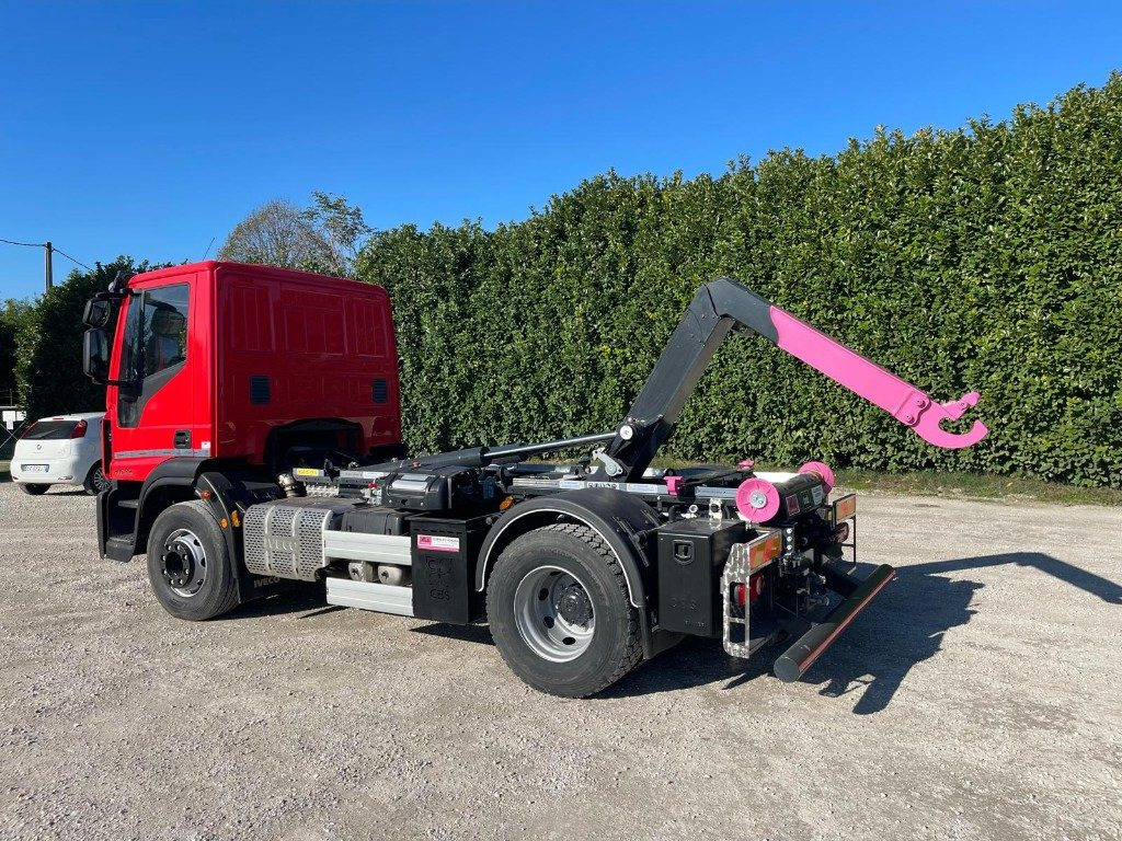 IVECO EUROCARGO 160E SCARRABILE - 후크 리프트 트럭 : 사진 3 IVECO EUROCARGO 160E SCARRABILE - 후크 리프트 트럭 : 사진 3