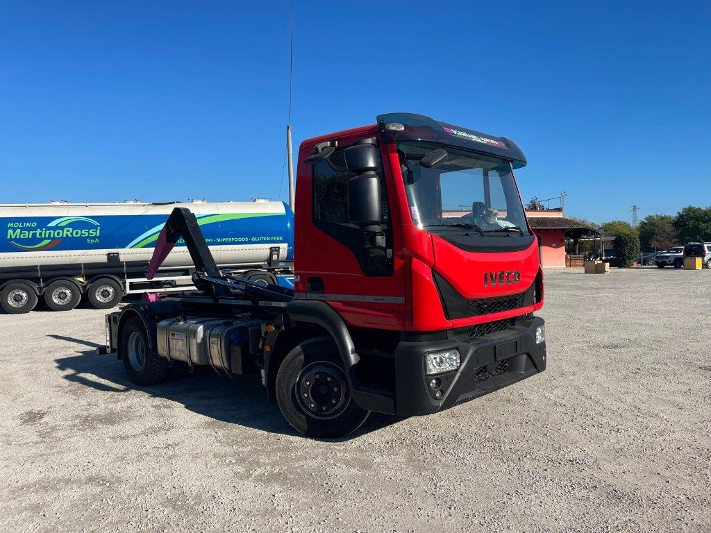 IVECO EUROCARGO 160E USATO SCARRABILE - 후크 리프트 트럭 : 사진 2 IVECO EUROCARGO 160E USATO SCARRABILE - 후크 리프트 트럭 : 사진 2