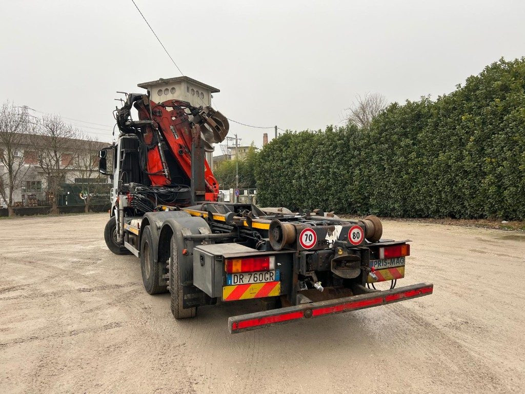 IVECO STRALIS 260S42 SCARRABILE USATO CON GRU - 후크 리프트 트럭 : 사진 4 IVECO STRALIS 260S42 SCARRABILE USATO CON GRU - 후크 리프트 트럭 : 사진 4