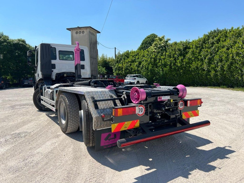 IVECO STRALIS 460 SCARRABILE - 후크 리프트 트럭 : 사진 3 IVECO STRALIS 460 SCARRABILE - 후크 리프트 트럭 : 사진 3