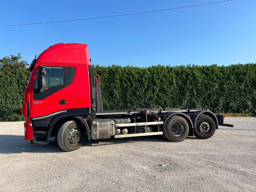IVECO STRALIS 500 SCARRABILE - 후크 리프트 트럭 : 사진 3 IVECO STRALIS 500 SCARRABILE - 후크 리프트 트럭 : 사진 3