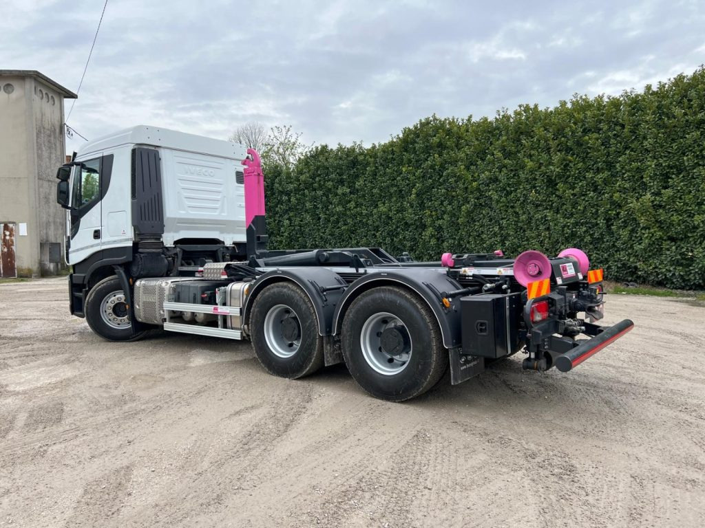 IVECO STRALIS X-WAY 510 TRAKKER SCARRABILE - 후크 리프트 트럭 : 사진 3 IVECO STRALIS X-WAY 510 TRAKKER SCARRABILE - 후크 리프트 트럭 : 사진 3