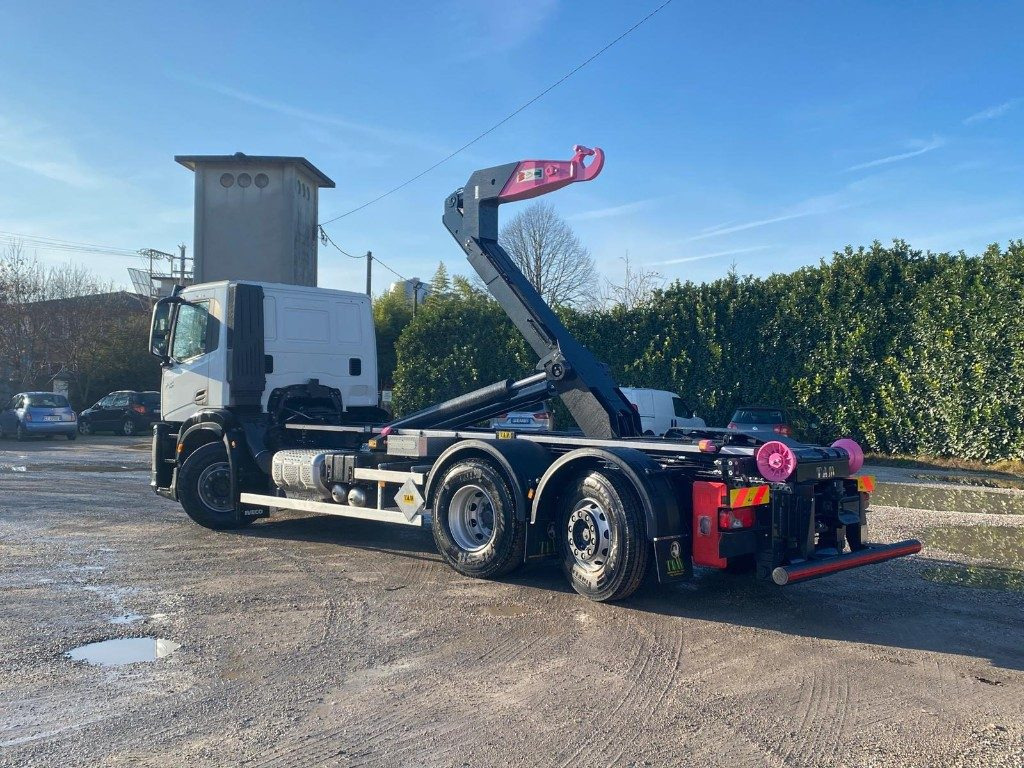IVECO X-WAY AD280X48 NUOVO SCARRABILE PASSO 4500 - 후크 리프트 트럭 : 사진 4 IVECO X-WAY AD280X48 NUOVO SCARRABILE PASSO 4500 - 후크 리프트 트럭 : 사진 4