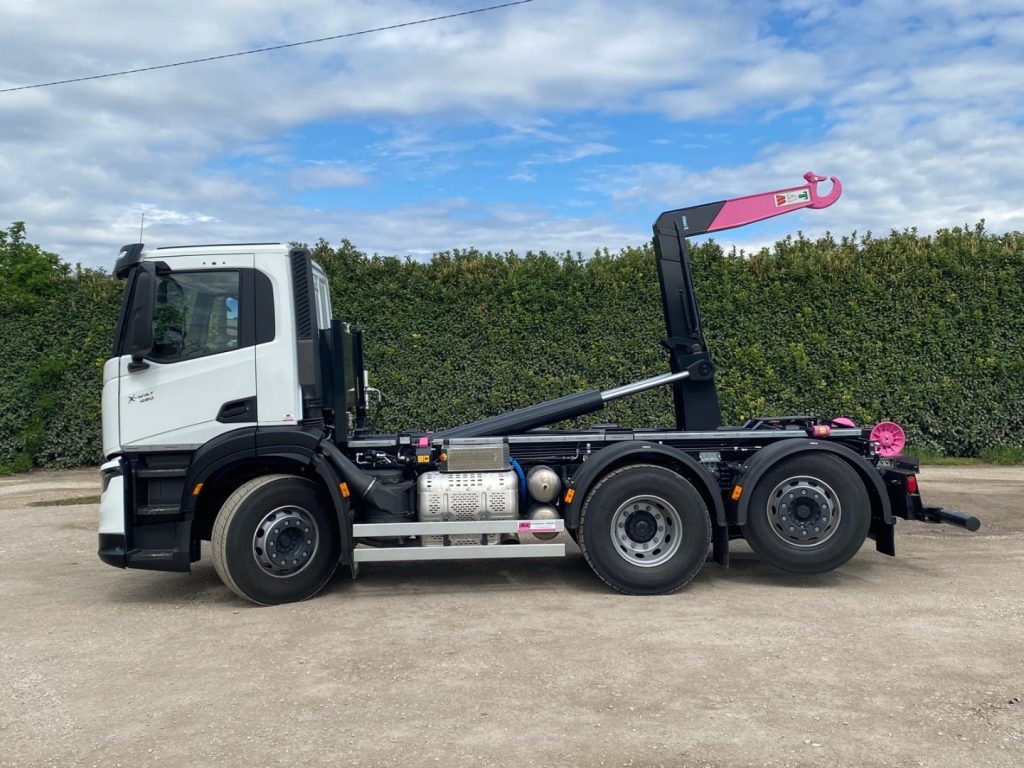 IVECO X-WAY AD280X48Y NUOVO SCARRABILE PASSO 3120 - 후크 리프트 트럭 : 사진 3 IVECO X-WAY AD280X48Y NUOVO SCARRABILE PASSO 3120 - 후크 리프트 트럭 : 사진 3