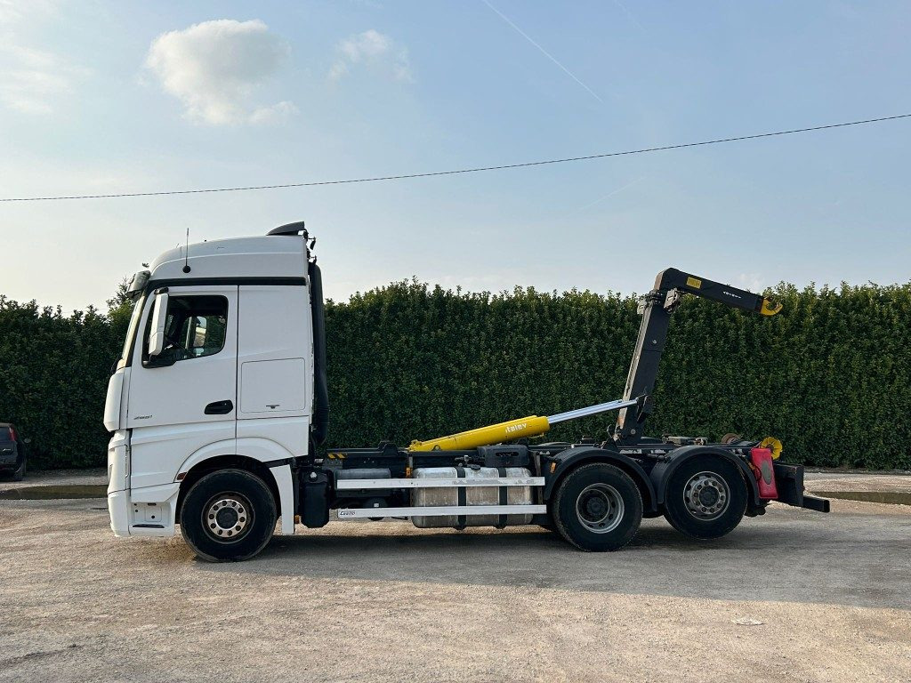 MERCEDES ACTROS 25.51 SCARRABILE - 후크 리프트 트럭 : 사진 5 MERCEDES ACTROS 25.51 SCARRABILE - 후크 리프트 트럭 : 사진 5
