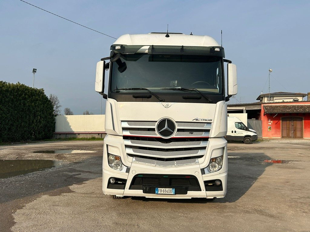 MERCEDES ACTROS 25.51 SCARRABILE - 후크 리프트 트럭 : 사진 2 MERCEDES ACTROS 25.51 SCARRABILE - 후크 리프트 트럭 : 사진 2