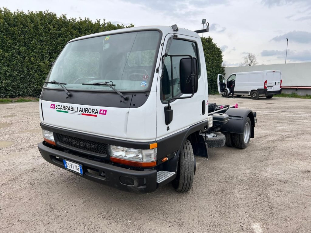 MITSUBISHI CANTER 3.0 SCARRABILE - 후크 리프트 트럭 : 사진 2 MITSUBISHI CANTER 3.0 SCARRABILE - 후크 리프트 트럭 : 사진 2
