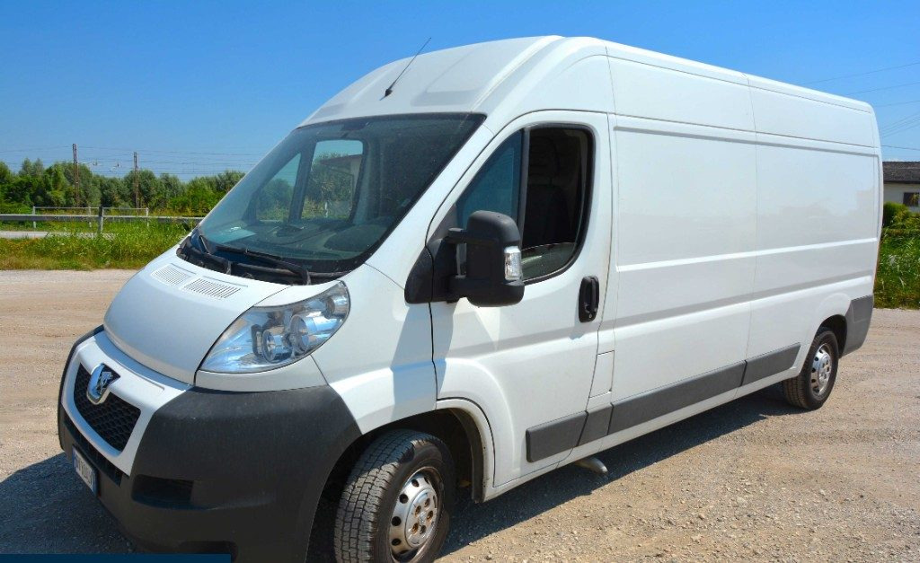 PEUGEOT FURGONE PEUGEOT - 패널 밴 : 사진 2 PEUGEOT FURGONE PEUGEOT - 패널 밴 : 사진 2