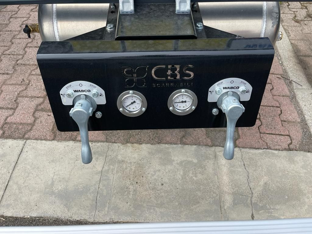 RIMORCHIO CBS NUOVO SCARRABILE - 롤오프/ 스킵 트레일러 : 사진 3 RIMORCHIO CBS NUOVO SCARRABILE - 롤오프/ 스킵 트레일러 : 사진 3