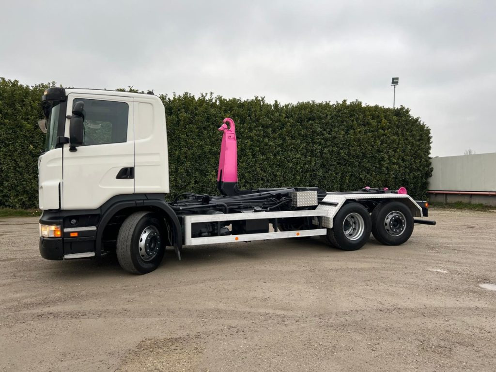 SCANIA R380 SCARRABILE - 후크 리프트 트럭 : 사진 2 SCANIA R380 SCARRABILE - 후크 리프트 트럭 : 사진 2