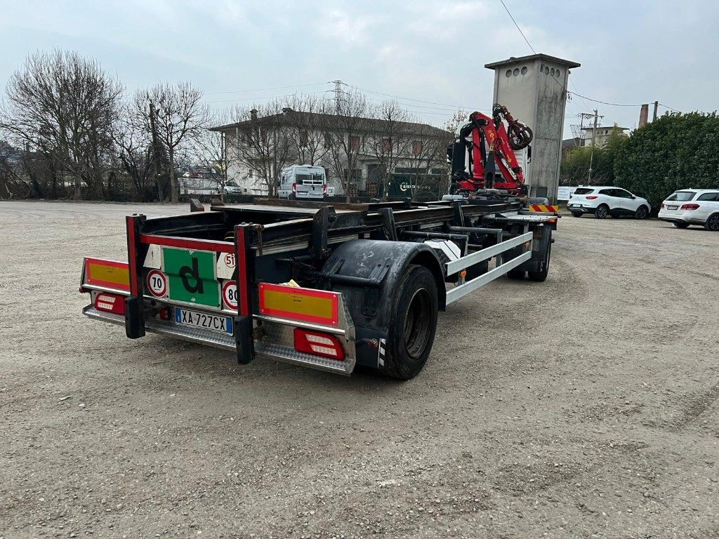 ZORZI RIMORCHIO SCARRABILE ZORZI 20R070 PNEUMATICO - 롤오프/ 스킵 트레일러 : 사진 3 ZORZI RIMORCHIO SCARRABILE ZORZI 20R070 PNEUMATICO - 롤오프/ 스킵 트레일러 : 사진 3