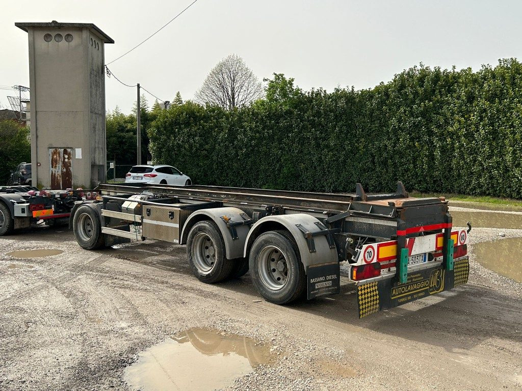 ZORZI RIMORCHIO ZORZI 26R070 SCARRABILE BALESTRATO - 롤오프/ 스킵 트레일러 : 사진 5 ZORZI RIMORCHIO ZORZI 26R070 SCARRABILE BALESTRATO - 롤오프/ 스킵 트레일러 : 사진 5