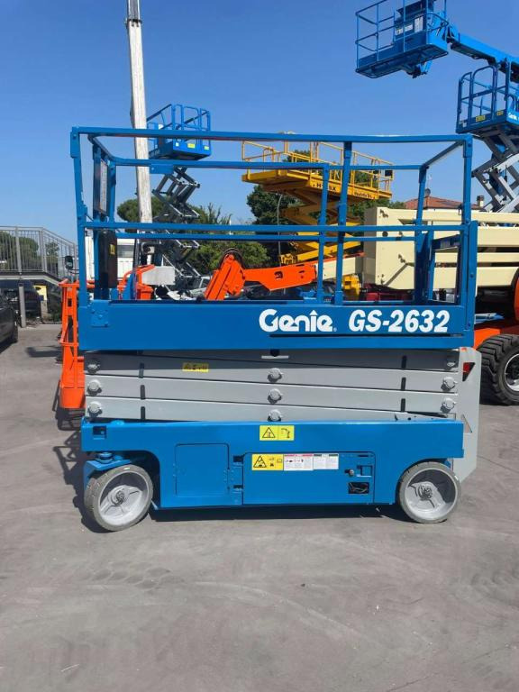 Genie GS-2632 - 시저 리프트 : 사진 1 Genie GS-2632 - 시저 리프트 : 사진 1