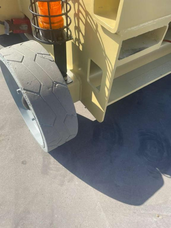 JLG 3246ES - 시저 리프트 : 사진 3 JLG 3246ES - 시저 리프트 : 사진 3