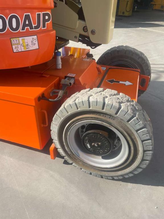 JLG E300AJP - 관절 붐 : 사진 3 JLG E300AJP - 관절 붐 : 사진 3