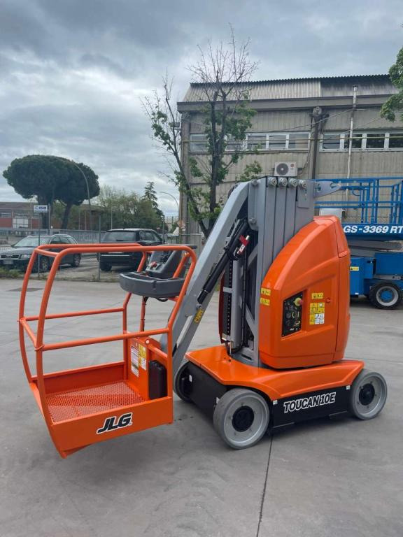 JLG TOUCAN 10E - 수직 마스트 리프트 : 사진 4 JLG TOUCAN 10E - 수직 마스트 리프트 : 사진 4