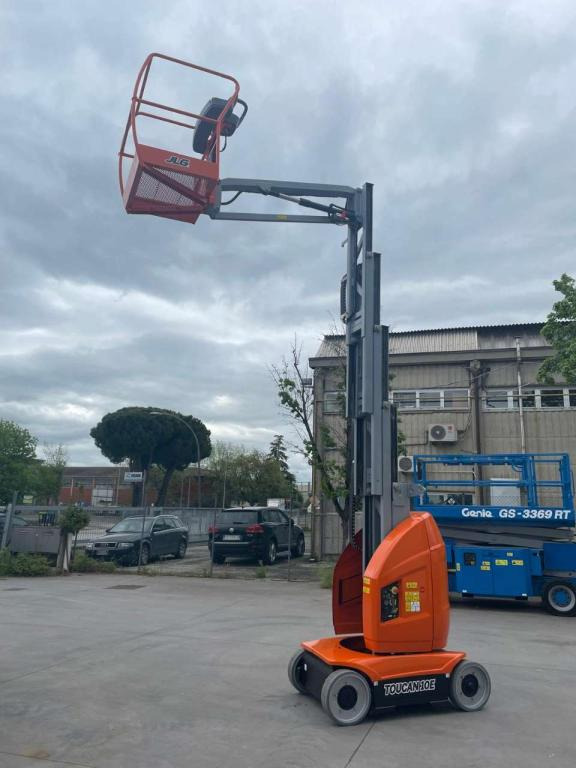 JLG TOUCAN 10E - 수직 마스트 리프트 : 사진 2 JLG TOUCAN 10E - 수직 마스트 리프트 : 사진 2