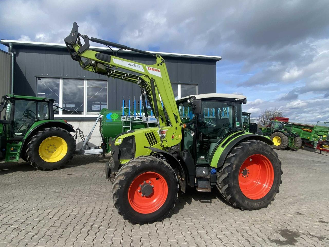 CLAAS Arion 420 - 장궤형 트랙터 : 사진 5 CLAAS Arion 420 - 장궤형 트랙터 : 사진 5