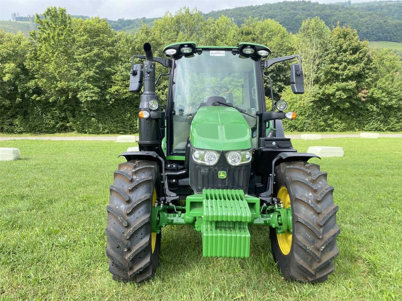 John Deere 6100 M AutoQuadEco - 장궤형 트랙터 : 사진 2 John Deere 6100 M AutoQuadEco - 장궤형 트랙터 : 사진 2
