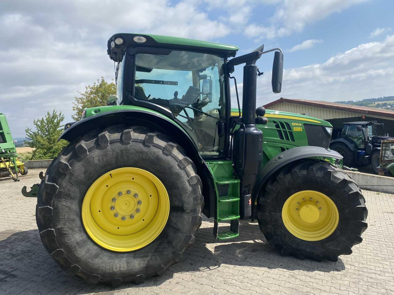 John Deere 6195R - 장궤형 트랙터 : 사진 4 John Deere 6195R - 장궤형 트랙터 : 사진 4