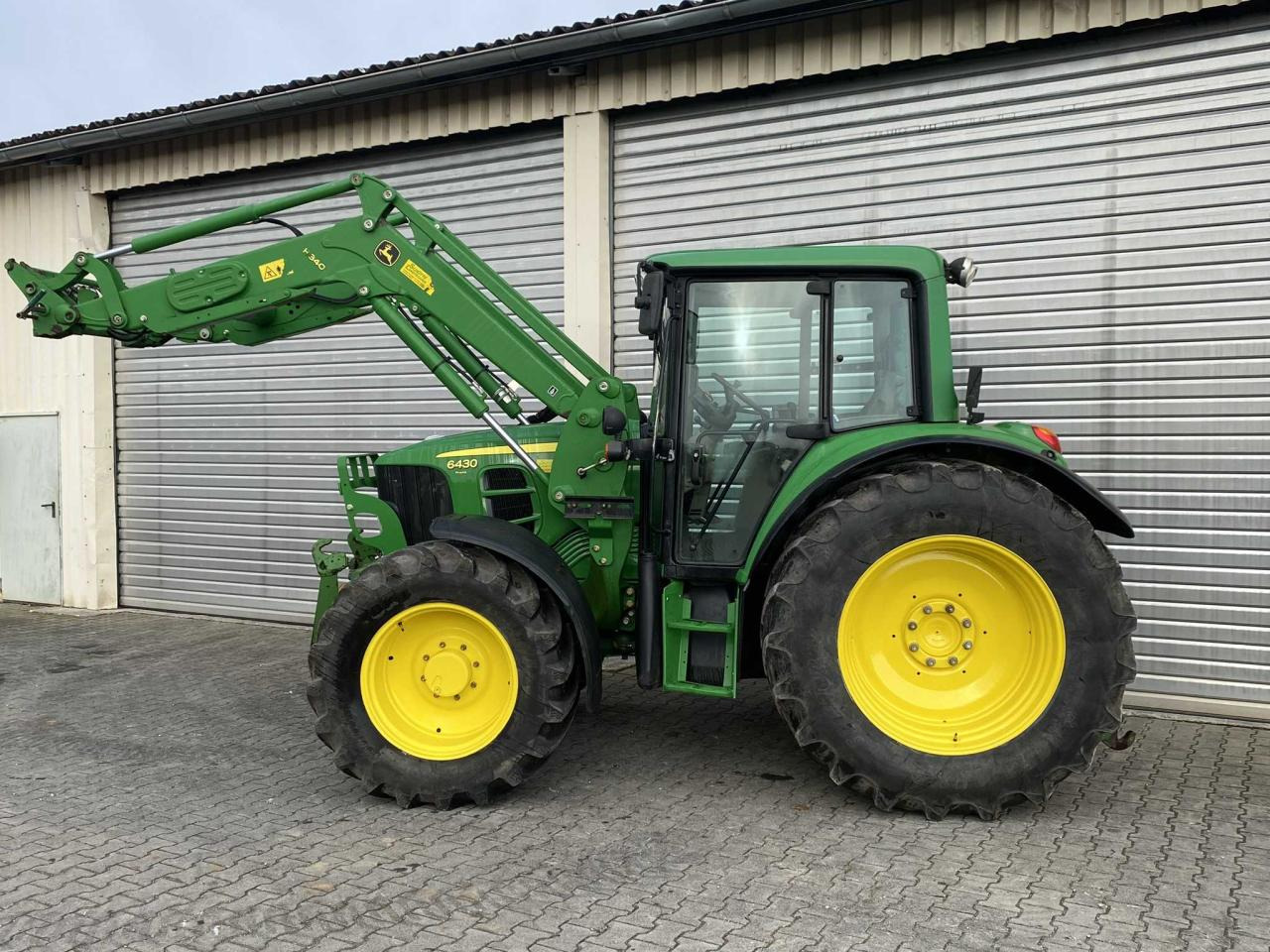 John Deere 6430 Premium - 장궤형 트랙터 : 사진 5 John Deere 6430 Premium - 장궤형 트랙터 : 사진 5