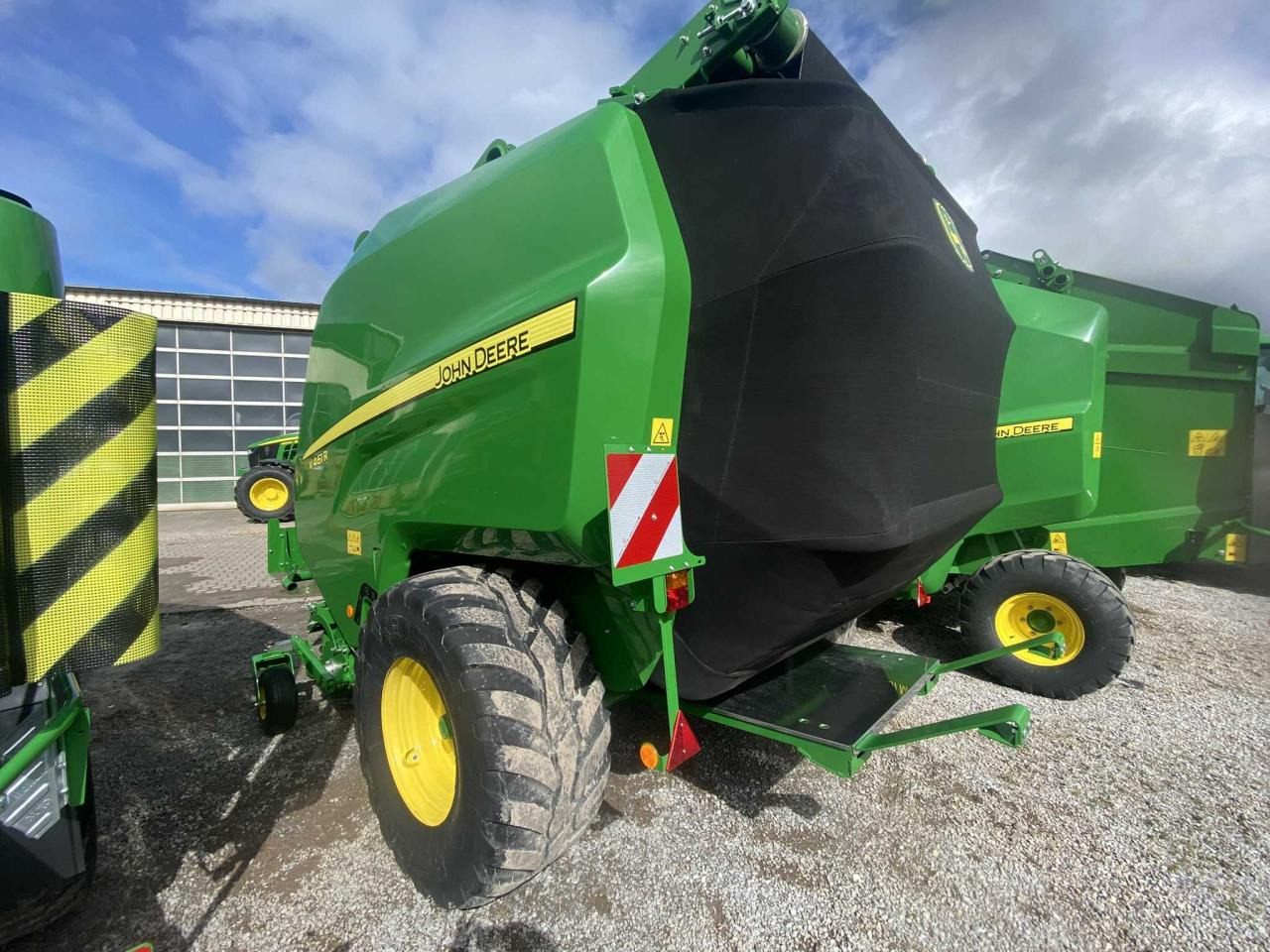 John Deere V461 R - 671 Bunde - 원형 베일러 : 사진 4 John Deere V461 R - 671 Bunde - 원형 베일러 : 사진 4
