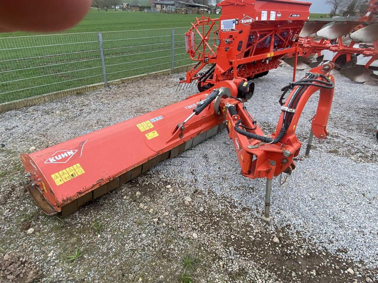 Kuhn TBES 262 - 버지 모어 : 사진 2 Kuhn TBES 262 - 버지 모어 : 사진 2