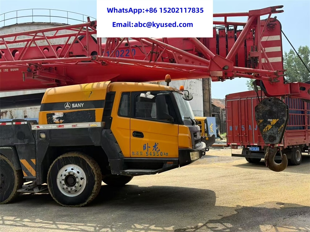 SANY STC1000 SAC1000 100TON - 모바일 크레인 : 사진 4 SANY STC1000 SAC1000 100TON - 모바일 크레인 : 사진 4