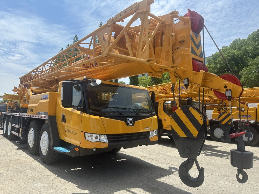 XCMG 70 ton QY70KC XCT75 QY75K QY70KS QY50KC QY100K truck crane - 모바일 크레인 : 사진 1 XCMG 70 ton QY70KC XCT75 QY75K QY70KS QY50KC QY100K truck crane - 모바일 크레인 : 사진 1