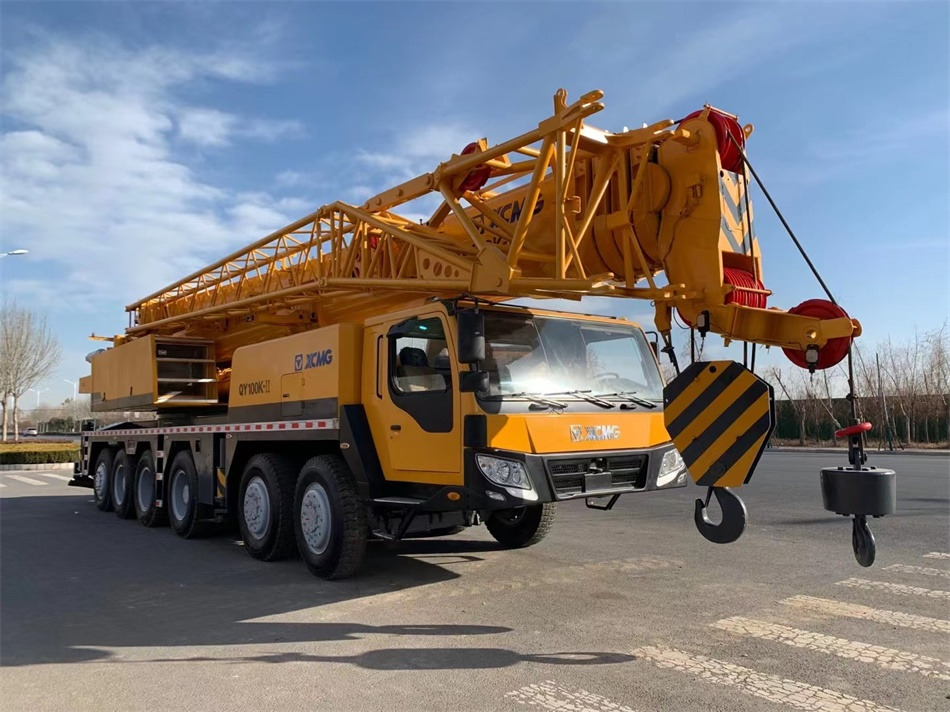 XCMG QY100K 100 ton truck crane - 모바일 크레인 : 사진 3 XCMG QY100K 100 ton truck crane - 모바일 크레인 : 사진 3