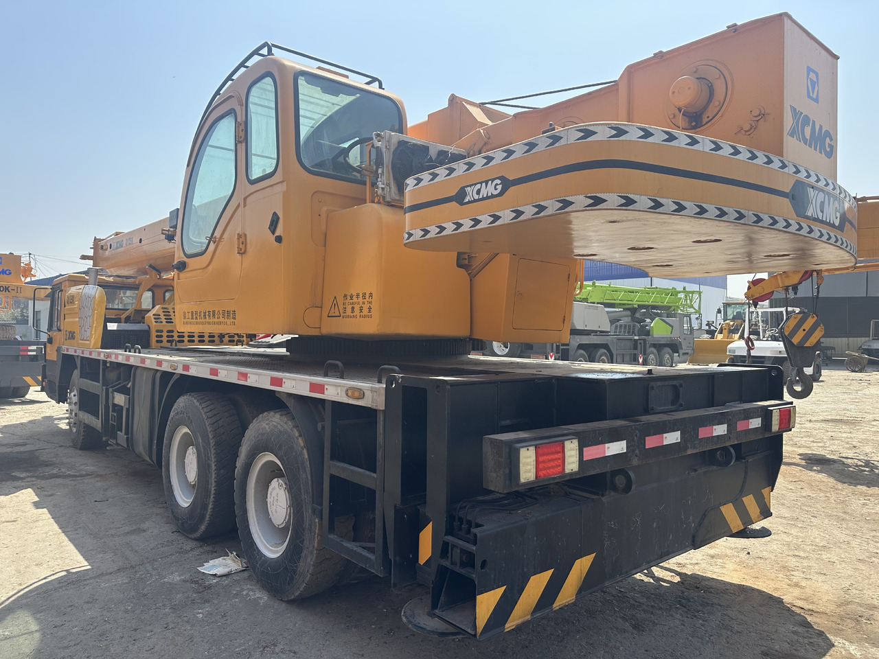 XCMG QY25K 25 ton truck crane - 모바일 크레인 : 사진 4 XCMG QY25K 25 ton truck crane - 모바일 크레인 : 사진 4