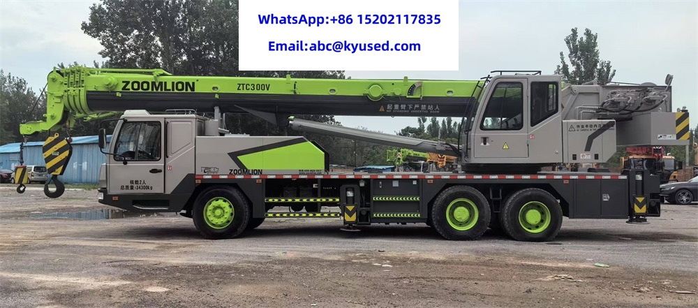 ZOOMLION ZTC300V 30ton - 모바일 크레인 : 사진 5 ZOOMLION ZTC300V 30ton - 모바일 크레인 : 사진 5