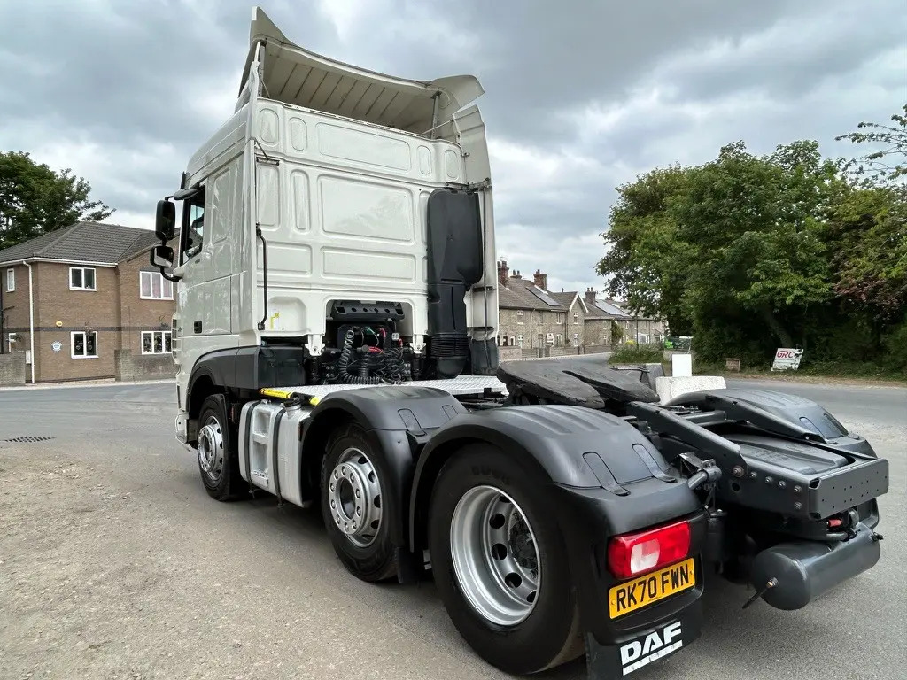 트랙터 유닛 DAF XF 105 : 사진 9