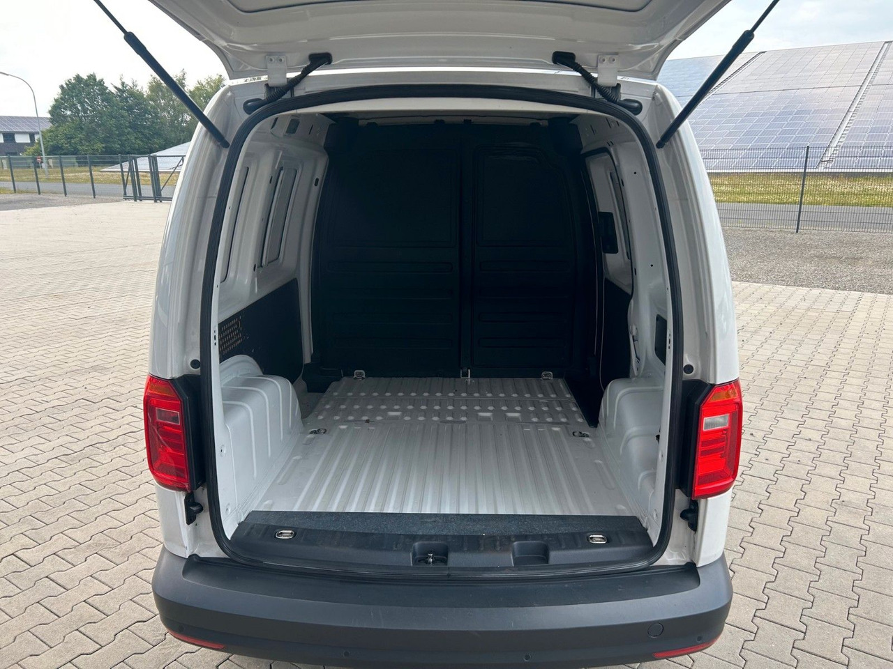 Volkswagen Caddy Kasten | Klima, Navi - 승합차 : 사진 4 Volkswagen Caddy Kasten | Klima, Navi - 승합차 : 사진 4