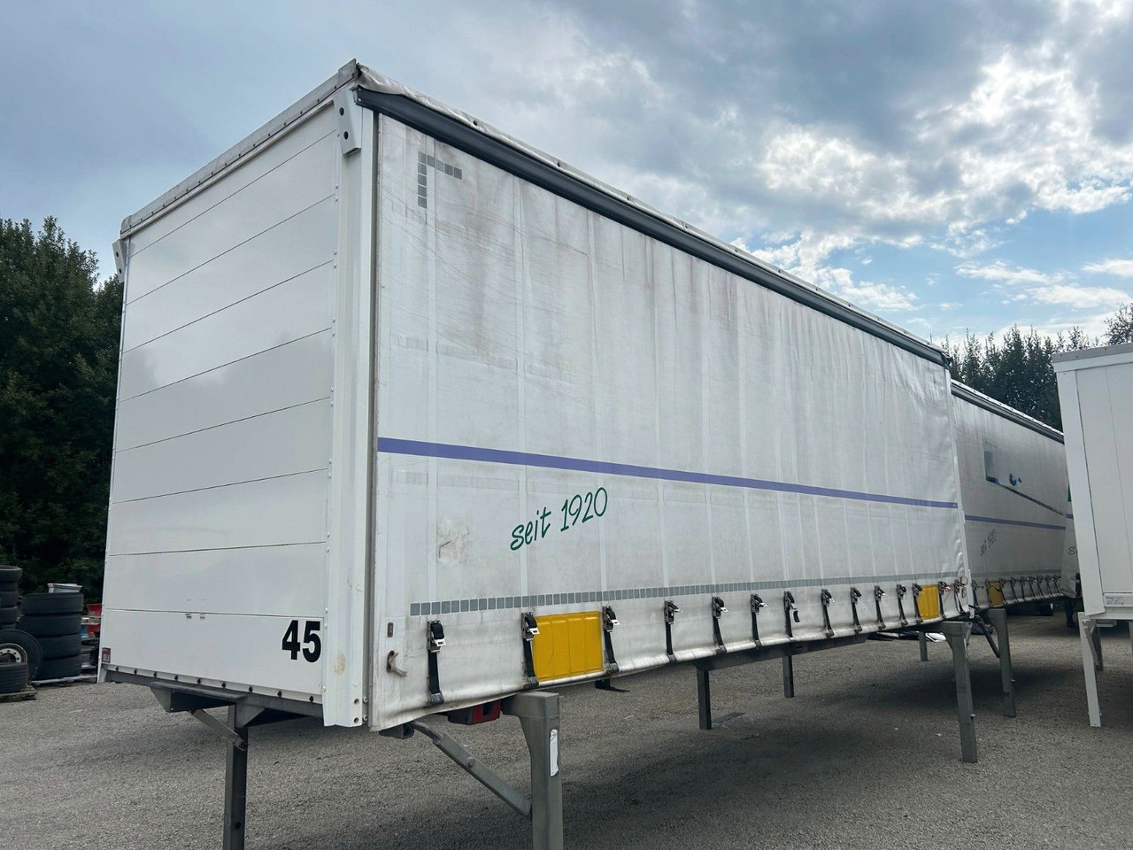 Wecon 4x Wechselpritschen Schiebeplane/Bordwand WP745S - 커튼 사이드 스왑 바디 : 사진 1 Wecon 4x Wechselpritschen Schiebeplane/Bordwand WP745S - 커튼 사이드 스왑 바디 : 사진 1