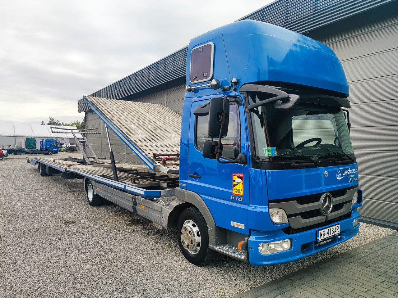 MERCEDES-BENZ ATEGO - 자동 운반 장치 트럭 : 사진 2 MERCEDES-BENZ ATEGO - 자동 운반 장치 트럭 : 사진 2