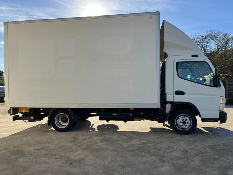 Mitsubishi Canter - 박스 밴 : 사진 4 Mitsubishi Canter - 박스 밴 : 사진 4
