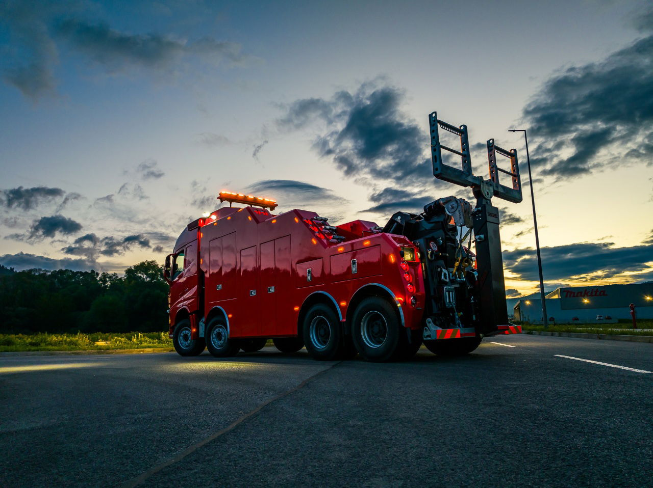 Volvo FH NEW ER4120 5 winches T-REX Volvo FH 540 8x4 WB6,0 White - 견인 트럭 : 사진 4 Volvo FH NEW ER4120 5 winches T-REX Volvo FH 540 8x4 WB6,0 White - 견인 트럭 : 사진 4