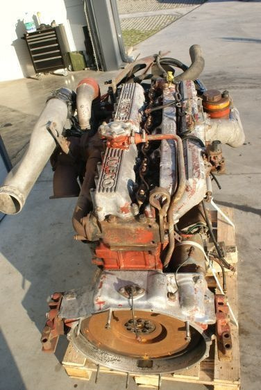IVECO Eurotech 8460.41N IVECO EuroTech - 엔진 트럭 용 : 사진 4 IVECO Eurotech 8460.41N IVECO EuroTech - 엔진 트럭 용 : 사진 4