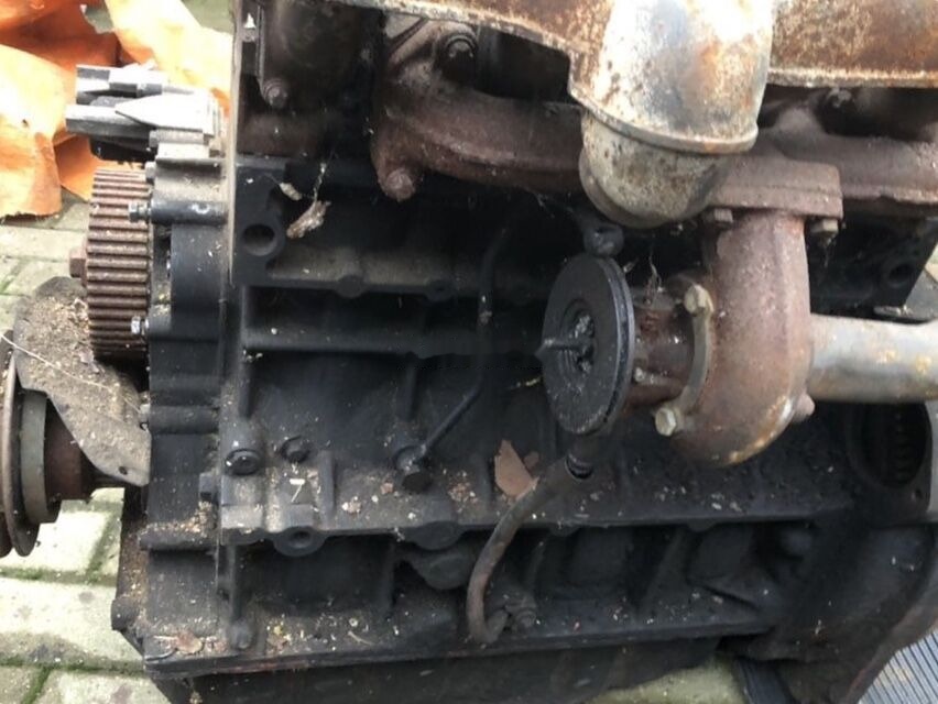 Deutz F4L1011F Kramer - 엔진 휠 로더 용 : 사진 5 Deutz F4L1011F Kramer - 엔진 휠 로더 용 : 사진 5