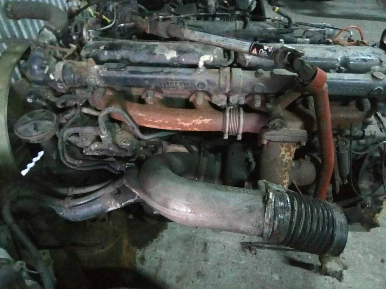 IVECO 8210.42L IVECO Magirus truck - 엔진 트럭 용 : 사진 1 IVECO 8210.42L IVECO Magirus truck - 엔진 트럭 용 : 사진 1